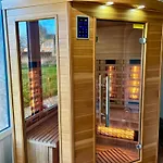 & D'hotes Clossaintjoseph - Jacuzzi, Sauna & Piscine Ext Chauffee Guest house 3*