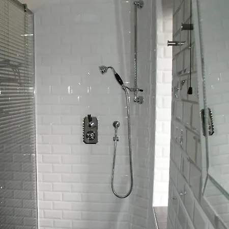 Clossaintjoseph - Jacuzzi&sona - Piscine Ext Chauffée