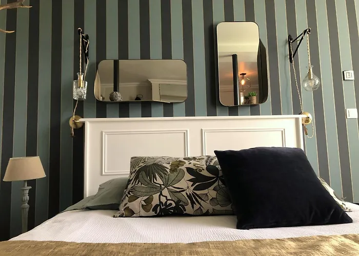 Gasthof & D'hotes Clossaintjoseph - Jacuzzi, Sauna & Piscine Ext Chauffee 3*