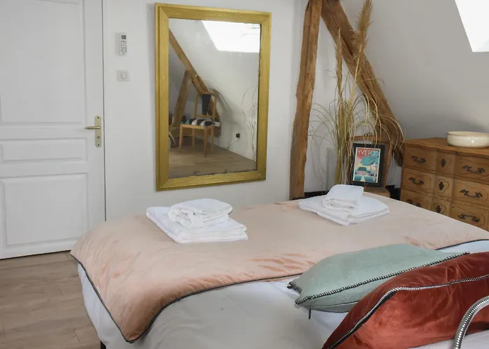 & D'hotes Clossaintjoseph - Jacuzzi, Sauna & Piscine Ext Chauffee